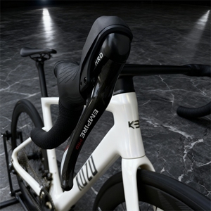 Vélo <span class=keywords><strong>de</strong></span> route en carbone T800 <span class=keywords><strong>de</strong></span> la série limitée KOZO, très demandé, avec roues en carbone en option, qualité supérieure, <span class=keywords><strong>prix</strong></span> bas - Product Image 4