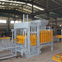 Machine à fabriquer des blocs hydrauliques automatiques QT8-15 pour pavés, bordures et briques en béton