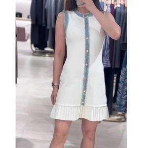 Robe plissée sans manches en maille avec empiècements en jean, nouvelle collection printemps, élégante et de haute qualité - Product Image 1