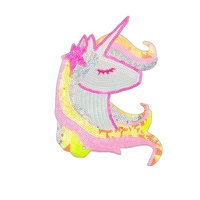 Vente en gros, presse à chaud, fer à repasser sur insigne d'appliques d'animaux de dessin animé de grande taille, broderie de paillettes, patchs d'appliques de licorne scintillante