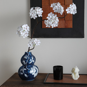 Jarrón de porcelana blanca azul de gama alta, nuevo chino Retro <span class=keywords><strong>Song</strong></span> Dynasty, arreglo floral estético, decoración de pasillo de entrada - Product Image 4