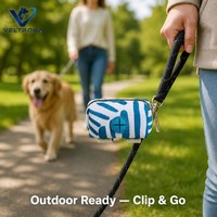 Distributeur de sacs à déjections canines portable avec ouverture en silicone à fente croisée, mousqueton doré pour l'extérieur