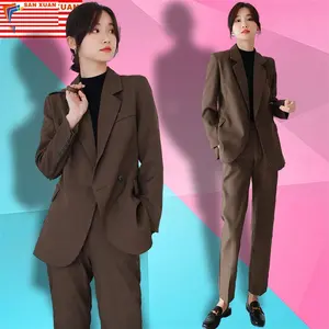 가벼운 고급 패션 기질 성격 하이 엔드 전문 착용 정장 여성의 도착 판매 2023 새로운 한국어 버전