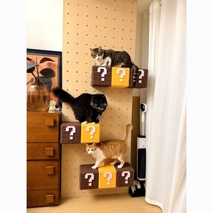 Mur d'escalade pour chat en forme de blocs de style Mario, jaune et marron, rectangulaire, multifonctionnel, pour chats de petite et moyenne taille - Product Image 1