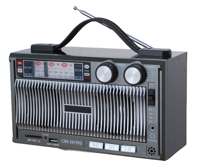 Multiband Rechargeable Wooden Home Speaker Retro FM Radio with Classic Design Manufactured for Home Use