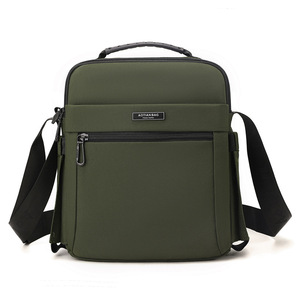 Bolso cruzado de negocios de tela Oxford de alta capacidad para hombre, mochila cruzada ligera para todas las estaciones - Product Image 6