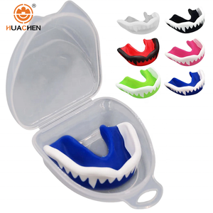 <span class=keywords><strong>Protector</strong></span> <span class=keywords><strong>Bucal</strong></span> de Goma Moldeable HUACHEN, Nuevo Diseño, Protege los Dientes, para Boxeo, <span class=keywords><strong>Baloncesto</strong></span>, Rugby, Anti-Rechinamiento, HC-M048, Hecho en China - Product Image 3