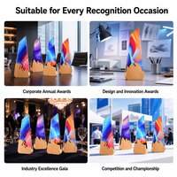 Trofeo de Cristal Personalizado con Base de Madera Tallada, Diseño Grabado con Degradado Colorido, Premio de Reconocimiento para Socios, Venta al Por Mayor
