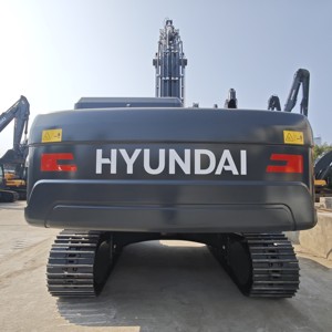Excavadora Hyundai R305LC-9 Usada, Modelo 2023, 30 Toneladas de Peso Operativo, Capacidad de Cucharón de 1.38 m, Componentes Principales Incluidos - Product Image 3