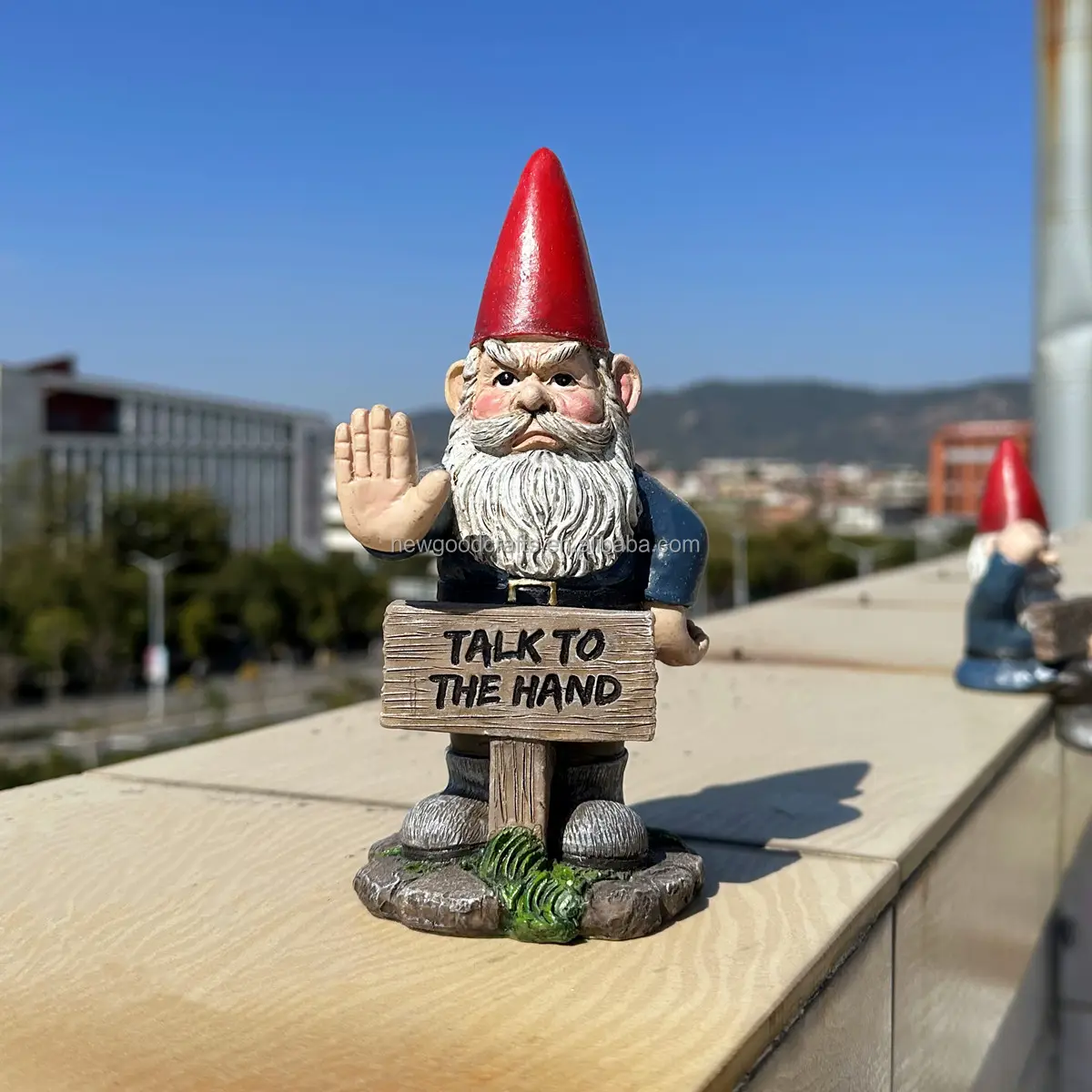 Cute Funny Resin Garden Gnome Figurine With Attitude Sign Outdoor Ornament For Garden Decor