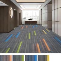 Günstige Büro-PP Feuerfeste Gestreifte Teppichfliesen 50x50 Jacquard Moderne Kommerzielle Quadratische Bodenbeläge für Zuhause Hotel Verkauf