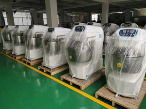 Commerciale <span class=keywords><strong>10</strong></span> <span class=keywords><strong>Kg</strong></span> 25 <span class=keywords><strong>Kg</strong></span> ristorante doppia velocità monofase rullo <span class=keywords><strong>impastatrice</strong></span> 60 L spirale ciambelle impastare macchina <span class=keywords><strong>impastatrice</strong></span> - Product Image 6