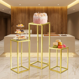 Expositor de pastel de bodas de metal dorado, pedestal de decoración para fiestas, soporte de metal dorado para pasteles y postres - Product Image 1