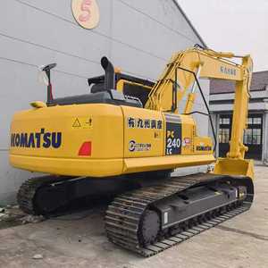 Excavadora de cadenas Komatsu PC240LC-8 usada, 24 toneladas, motor de 6.69L, 118kW de potencia, pocas horas de trabajo, capacidad de la cucharón de 1.3m, modelo 2020 - Product Image 1