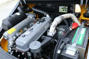 XCMG日本エンジンXCB-D35ディーゼルフォークリフト3.5Tトラックリフトスタッカーパキスタンでの価格