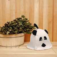 Mantente fresco y adorable como un panda en el spa más moderno con este gorro de fieltro de lana pura para sauna.