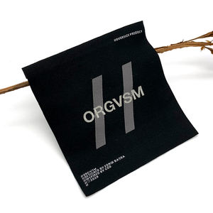 Etiquetas Tejidas de Alta Definición con Logotipo de Marca Personalizadas de Alta Calidad, Hechas con Hilo de Poliéster, para Ropa - Product Image 3