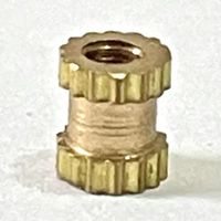 Pièces automobiles en laiton usinées CNC de précision certifiées RoHS GM0108122 – Nouvelles, antirouille, antivibrations, performance de verrouillage générale