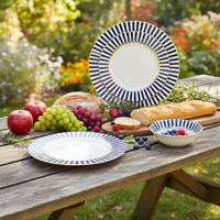 Service de table de luxe en porcelaine fine 24 pièces avec décor doré / Service de table pour 6 personnes à motif paysager certifié CE, cadeaux d'affaires