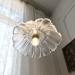 Lámpara de Araña de Latón Retro Verde con Cristal, Lámparas Colgantes de Colores Personalizadas para Comedor, Estilo Nórdico para Iluminación de Casas de Huéspedes - Product Image 2