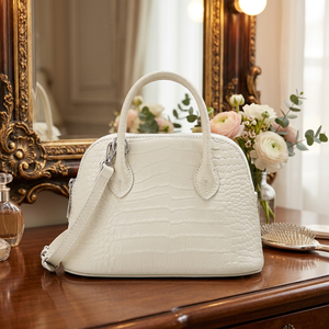 Sac à bandoulière blanc à motif crocodile en similicuir avec poignée supérieure, sac à main bandoulière pour les voyages quotidiens - Product Image 6