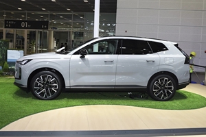JZ Atuo Automatique 2025 Nouvelle Voiture XC70 SUV Familial Hybride Rechargeable <span class=keywords><strong>de</strong></span> Luxe 4x4 Performance L4 8 Vitesses 180km - Product Image 3