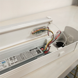 Plafonnier LED linéaire de magasin, 40W, haute efficacité, avec fonction de luminosité - Product Image 6