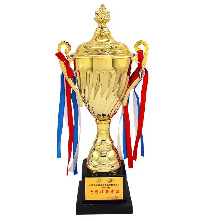 Fábrica al por mayor Grace Metal Soccer Trophy Cup nuevo diseño Soccer Gold Metal Cup Trophy Award