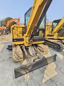 Excavatrice Caterpillar CAT305.5E/CAT305.5E2 d'occasion de 5 tonnes, en bon état et à prix abordable, avec moteur, boîte de vitesses, pompe, PLC, roulement et rapport d'inspection, en vente. - Product Image 3