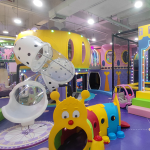 Trampolín Comercial Dola para Interiores, para Niños de 2 a 15 Años, Capacidad Máxima de Más de <span class=keywords><strong>100</strong></span> Personas, Tamaño Personalizado, Equipo de Juego Suave - Product Image 1