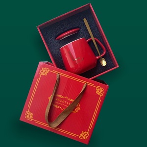 IStapromo Gifts Exquisite Creative Promotion Ceramic Mug with Spoon Festive Gift/All Kinds of Holiday Gifts - Product Image 4