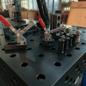 Mobile Werkbank aus Stahl für die Blechbearbeitung, Universeller Arbeitstisch, Sägetisch, Hochbelastbarer Schweißtisch, Lötstationen - Product Image 3