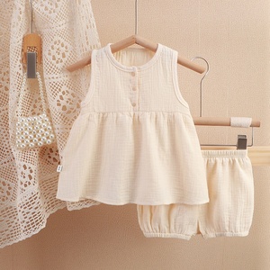 Nuovo Stile Set Pigiama Due Pezzi per <span class=keywords><strong>Bambina</strong></span> in Cotone a Doppio Strato, Gonna e Top in Garza, Tinta Unita, Comodo, con Apertura Frontale e <span class=keywords><strong>Pantaloncini</strong></span> - Product Image 3