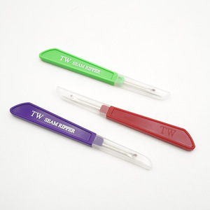 Desgarrador de costuras Tw, colores variados, mango de plástico, herramienta de costura, removedor de hilo portátil para manualidades y uso doméstico - Product Image 3