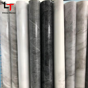 <span class=keywords><strong>Film</strong></span> PVC métallisé marbre doré <span class=keywords><strong>Film</strong></span> décoratif par transfert de chaleur Rouleau d'estampage à chaud pour presse à vide Fabricant de feuille laminage d'or - Product Image 2