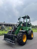 Caricatore Frontale Elettrico Certificato CE con Batteria LiFePO4, Capacità di Carico Nominale 850kg, Componenti Certificati TUV ISO EPA