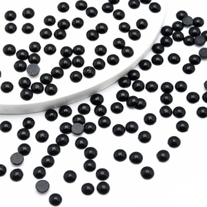 Perles demi-rondes en céramique OLeeya en gros, perles thermocollantes pour vêtements et t-shirts - Product Image 5