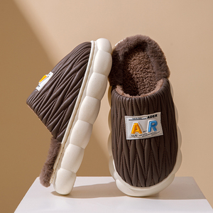 Nouvelles Chaussures Décontractées Haut de Gamme Plissées en Peluche pour Hommes et Femmes, Chaudes et Douces, Idéales pour l'Automne et l'<span class=keywords><strong>Hiver</strong></span>, en Fourrure, pour la Vente en Gros - Product Image 5
