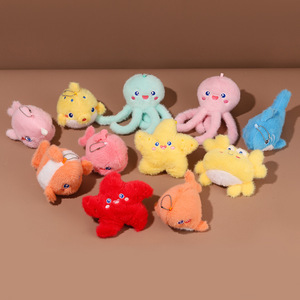 Lote al por mayor de fábrica: Muñecos de peluche de animales marinos de 5-15 cm para máquina de garras, colgantes de dibujos animados de medusas y pez payaso, llaveros - Product Image 3