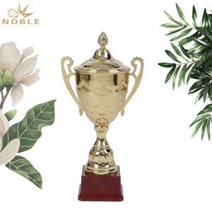 Grand Trophée Coupe Du Trophée D'or <span class=keywords><strong>pour</strong></span> le Sport Tournois, Concours, Or - Product Image 1