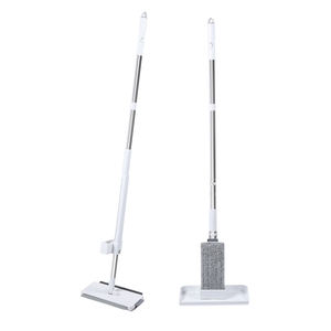 Serpillère multifonctionnelle 7 en 1 avec brosse et raclette pour un nettoyage facile des vitres et des fenêtres - Product Image 1