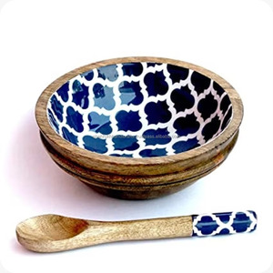 Cuenco de Resina y Madera Hecho a Mano de Alta Demanda para Servir, Decorativo y para Uso en Mesa de Comedor, Disponible al Mejor Precio del Mercado - Product Image 1