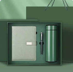 Công ty bộ quà tặng sang trọng khuyến mại biểu tượng tùy chỉnh máy tính xách tay A5 với bút với 500ml chai nước trong kinh doanh Hộp quà tặng - Product Image 1