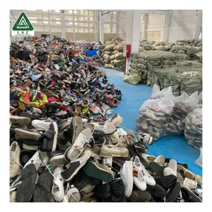 Chaussures de basket-ball d'occasion Chaussures de basket-ball d'occasion de marque chinoise Baskets d'occasion Stock de chaussures de marque d'occasion