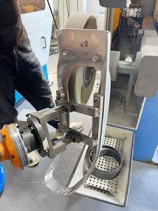 Macchina Automatica per Lucidatura e Sbavatura di Parti Industriali in Ghisa, Cerchioni Auto e Tubi - Product Image 4