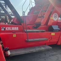 DCF100-45E7 de Kalmar d'occasion 10 tonnes 8 tonnes vide pour conteneurs gerbeur Kalmar Reach bon marché d'occasion