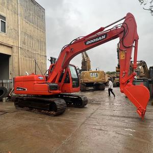 Excavadora de cadenas Doosan Daewoo DX140LC - Alta eficiencia, buena calidad, 1 año de garantía, motor y bomba incluidos - Product Image 3