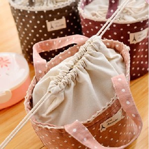 Linda bolsa térmica de algodón y lino con lunares para lonchera tipo bento con paquete de hielo, estilo coreano, en colores rosa, verde, morado y café. - Product Image 3