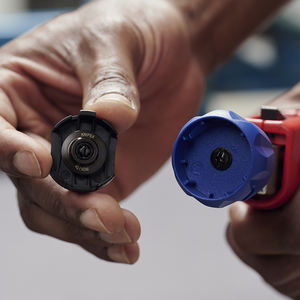 Cortador de Tubos KNIPEX 90 31 03 BK TubiX XL de 260 mm - Product Image 5