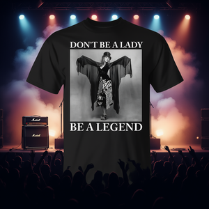 T-shirt avec citation de musique rock « Ne soyez pas une dame, soyez une légende » - Product Image 3